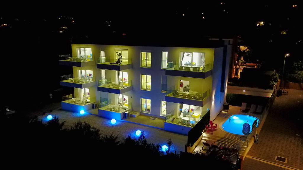 Apartments Soho Трогир Екстериор снимка